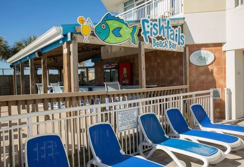 هتل Bay Watch Resort