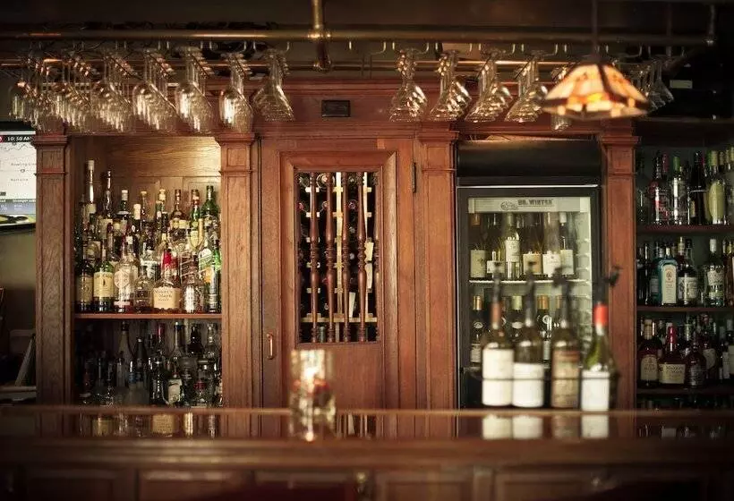 酒店 Belfry Inn And Bistro