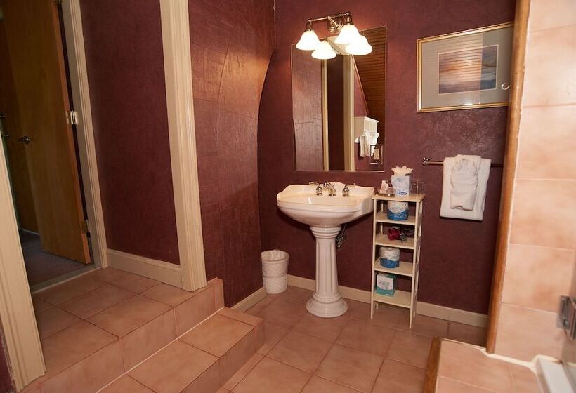 ホテル Belfry Inn And Bistro