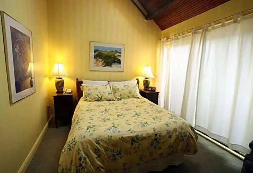 酒店 Belfry Inn And Bistro