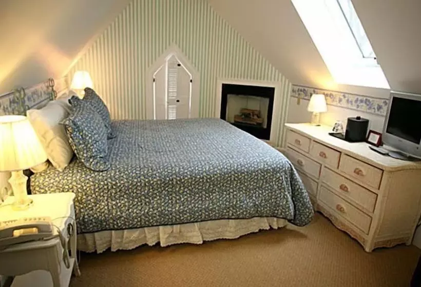 酒店 Belfry Inn And Bistro