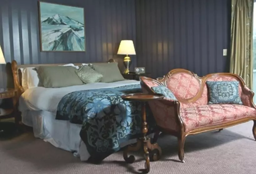 酒店 Belfry Inn And Bistro