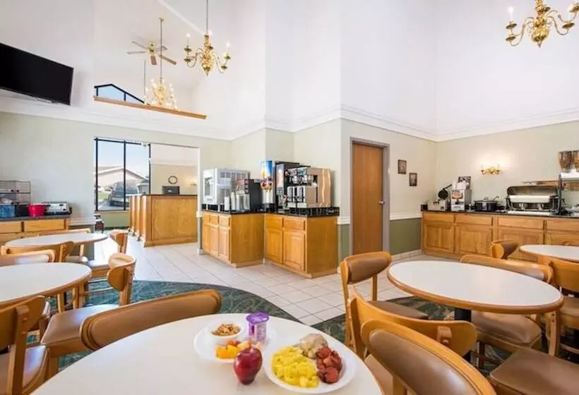 Отель Branson's Best