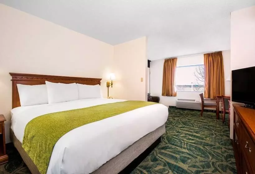 Отель Branson's Best