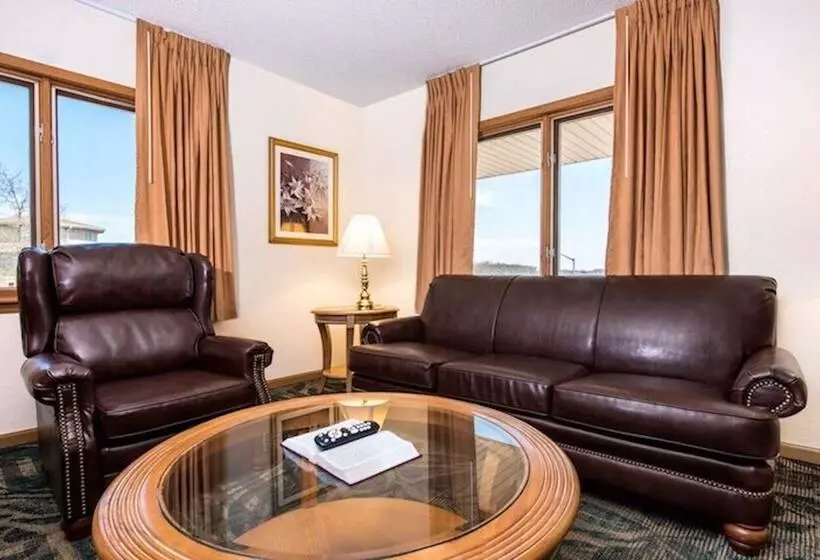 Отель Branson's Best