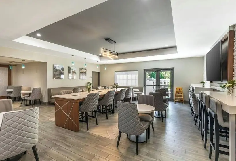 Hotelli City Express by Marriott Duluth