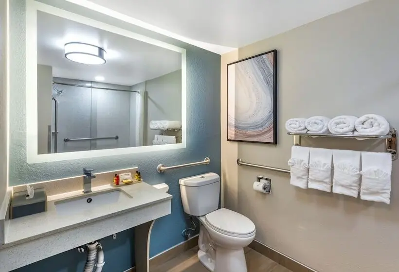 Hotelli City Express by Marriott Duluth