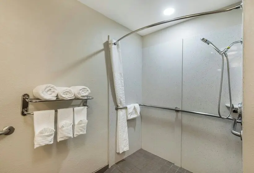 Hotelli City Express by Marriott Duluth