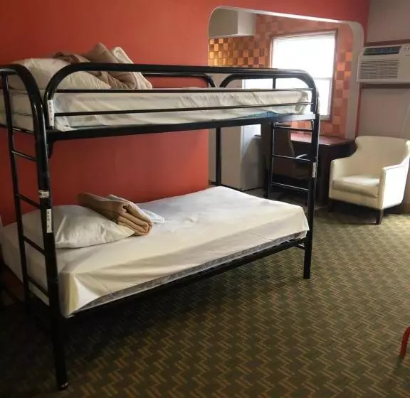 호텔 Downtown Value Inn