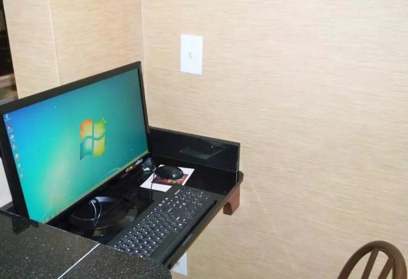 호텔 Downtown Value Inn