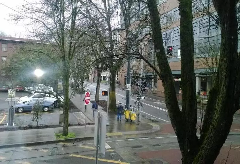 호텔 Downtown Value Inn