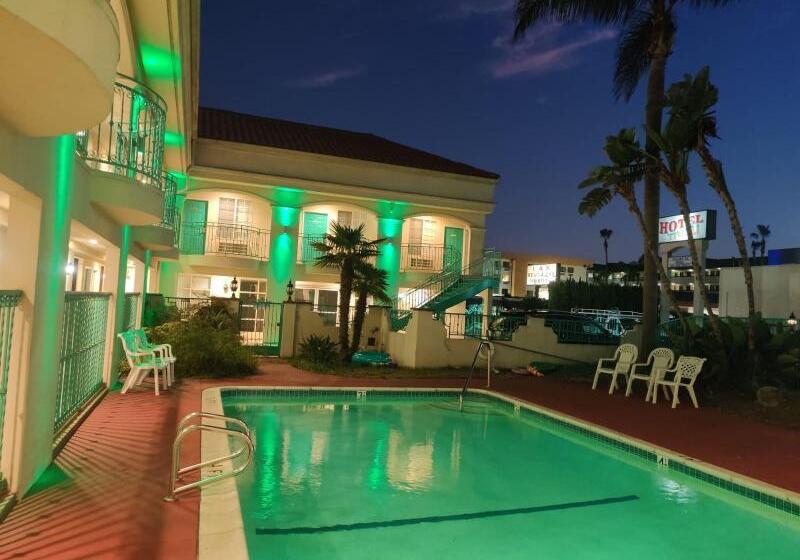 هتل Lyfe Inn & Suites By Aga Lax Airport