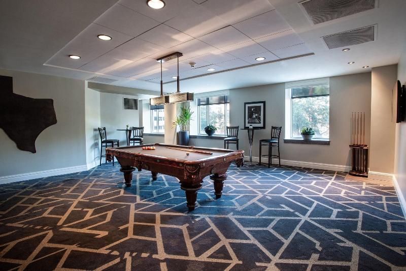 Magnolia Hotel Houston, A Tribute Portfolio