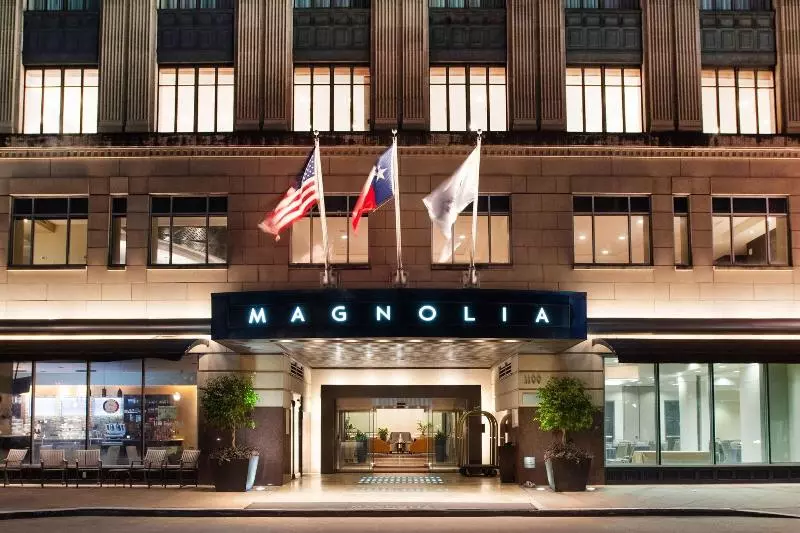 Magnolia Hotel Houston, A Tribute Portfolio