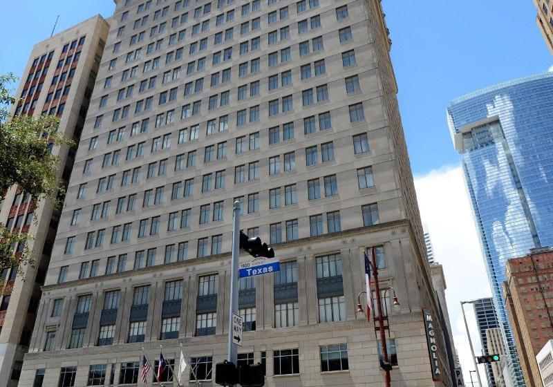 Magnolia Hotel Houston, A Tribute Portfolio