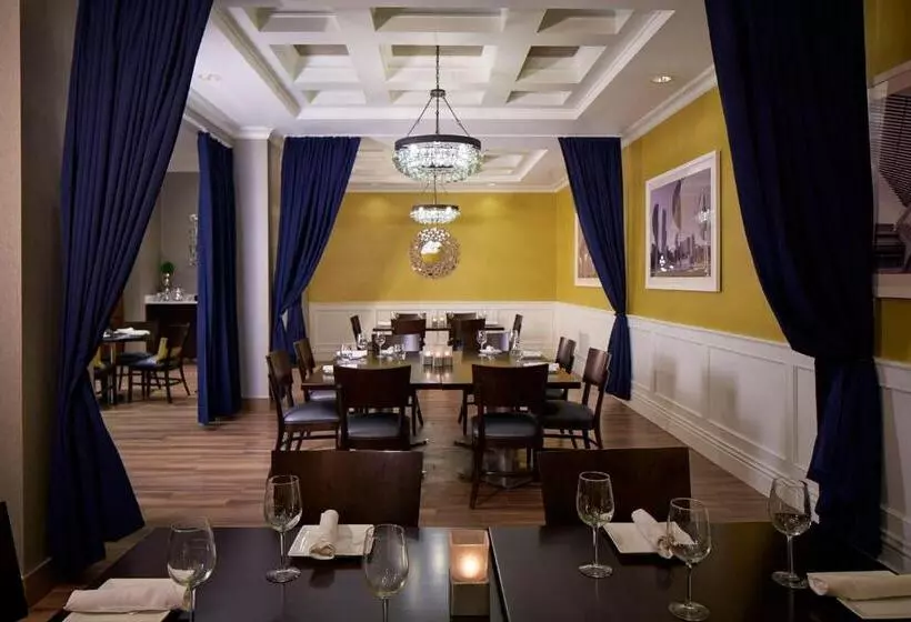 فندق Milwaukee Marriott West