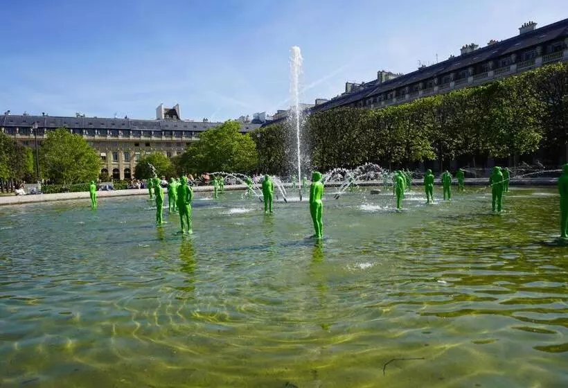 ホテル Montpensier