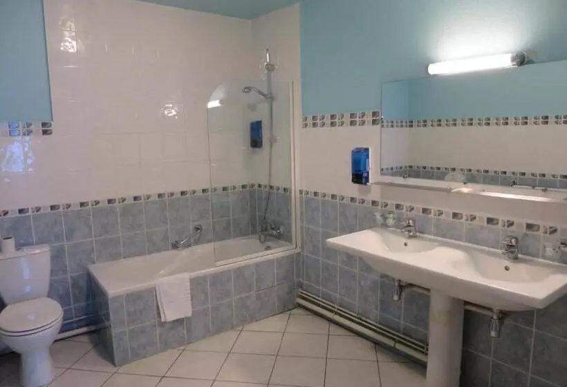 ホテル Montpensier