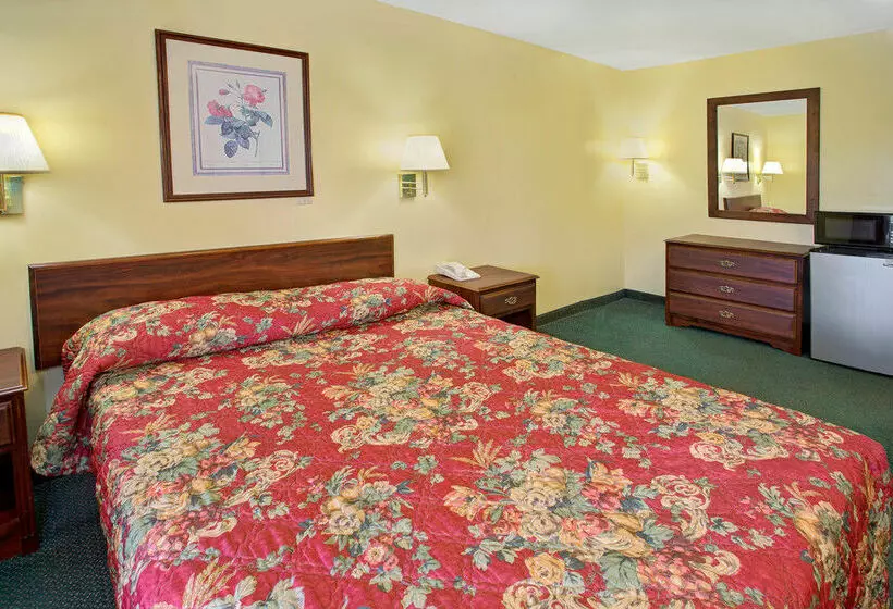 فندق Knights Inn Mt. Gilead