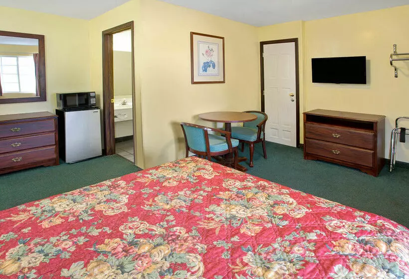 فندق Knights Inn Mt. Gilead