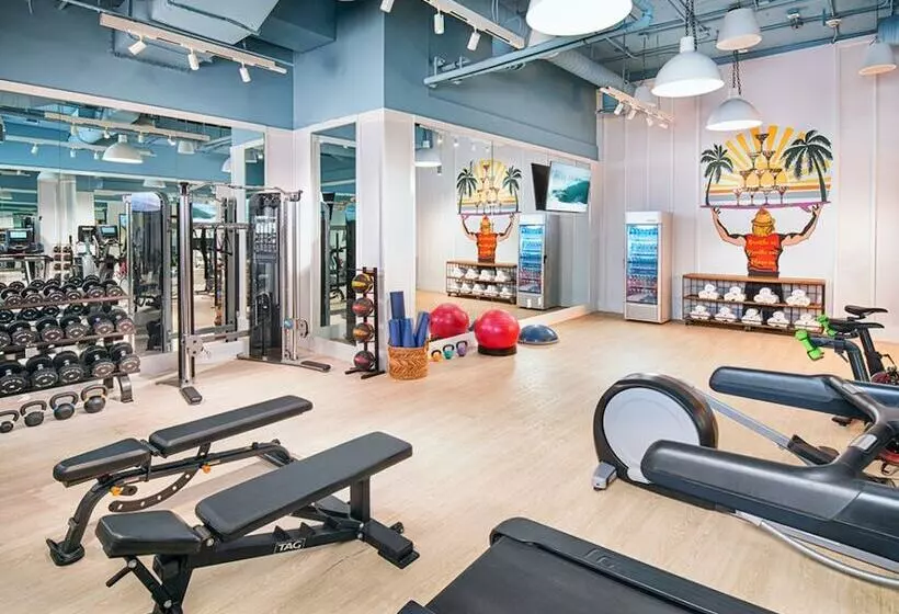 Margaritaville Hotel San Diego Gaslamp Quarter