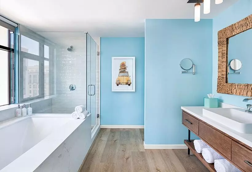 Margaritaville Hotel San Diego Gaslamp Quarter