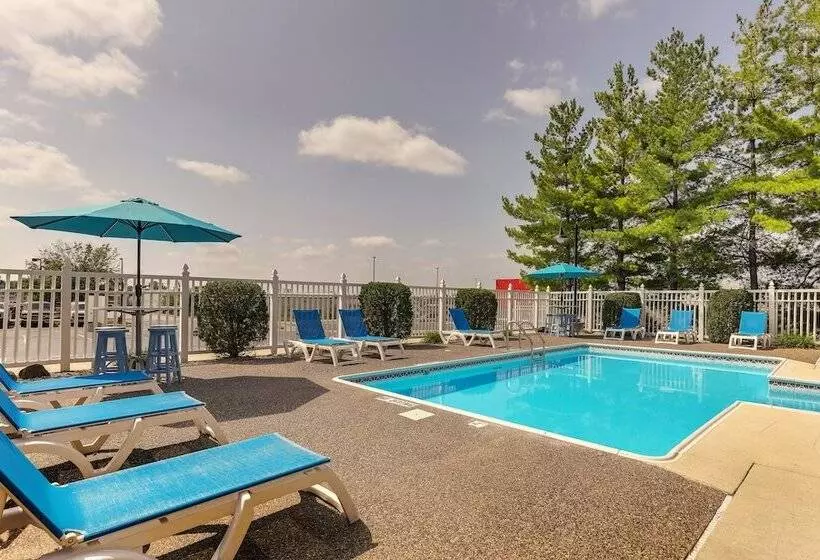 Отель Stoney Creek Inn Quincy