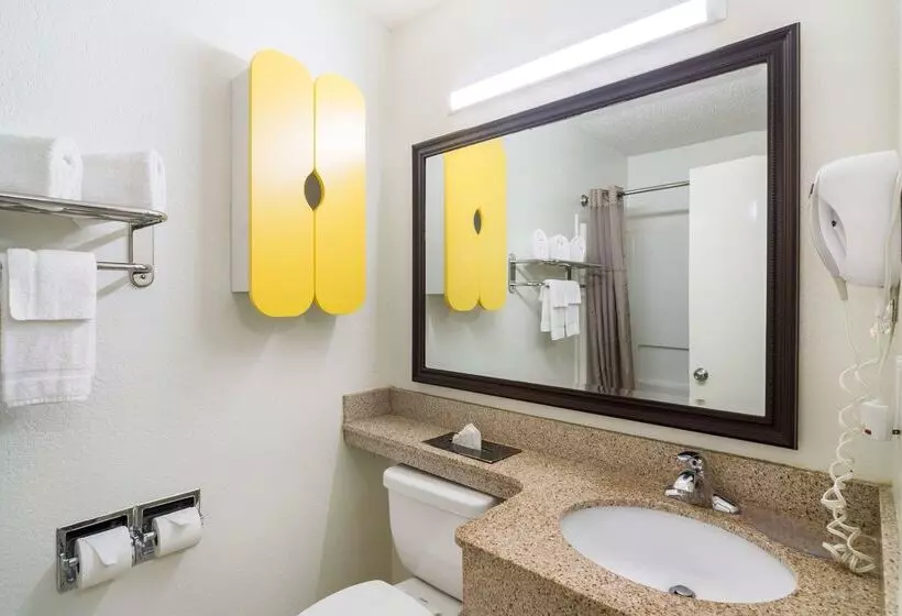 Hotel Studio 6 Plano, Tx   Dallas   Plano Medical Center