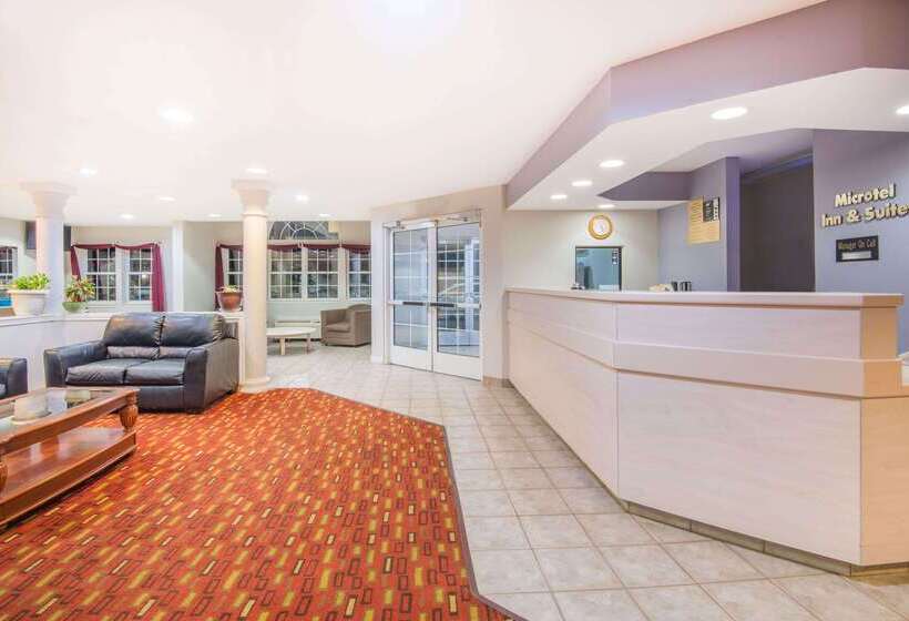 Microtel Inn & Suites Claremore