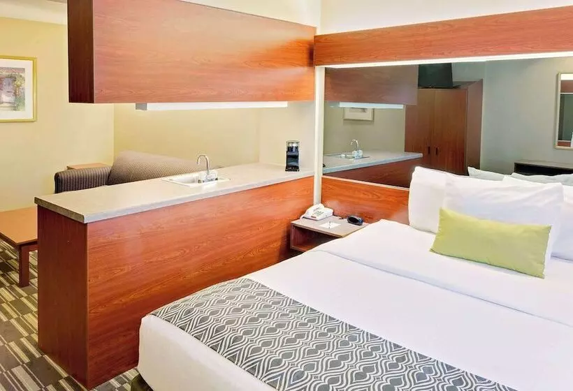 Microtel Inn & Suites By Wyndham Daphne