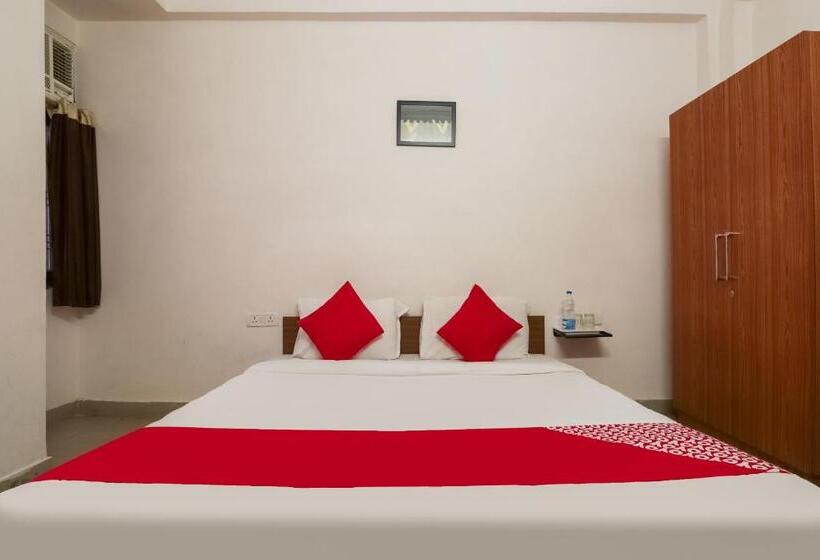 Super Hotel O Jankipuram Vikas Nagar