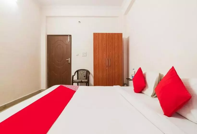 Super Hotel O Jankipuram Vikas Nagar