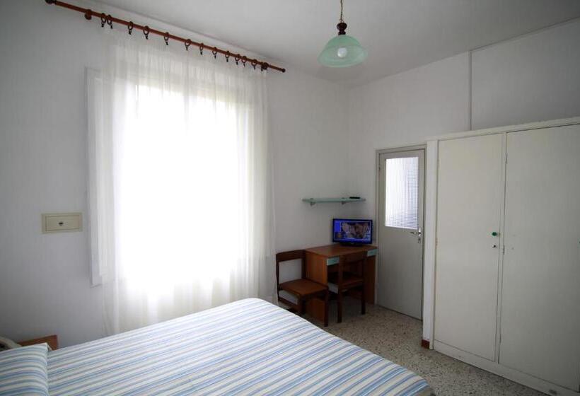 בית מלון כפרי Garni Picnic