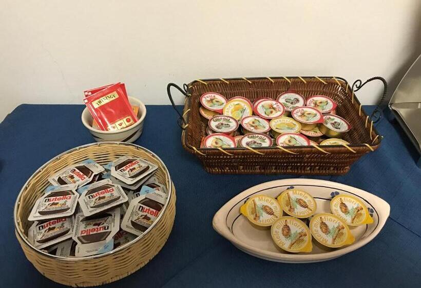 בית מלון כפרי Garni Picnic