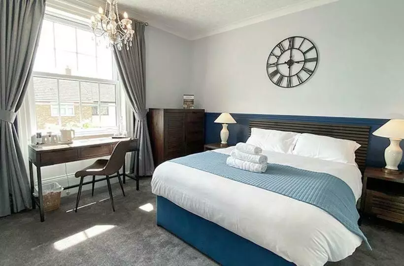 Hotelli Mallories Formerly Kirkby House