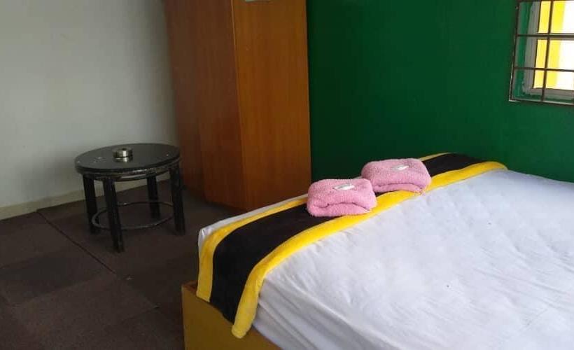 בית מלון כפרי Spot On 90049 Saba Inn