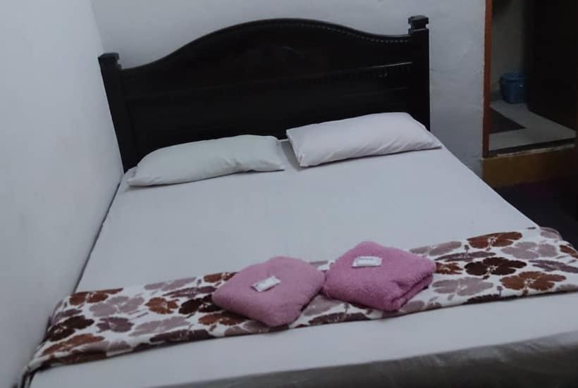 בית מלון כפרי Spot On 90049 Saba Inn