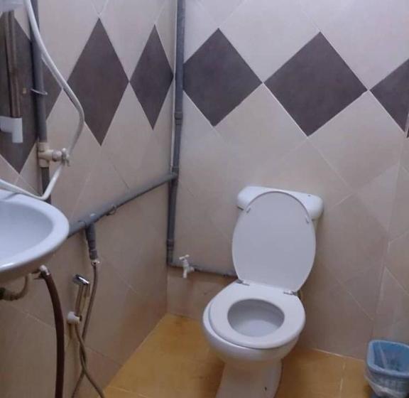 בית מלון כפרי Spot On 90049 Saba Inn