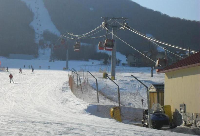 Отель Yabuli Windmill Village
