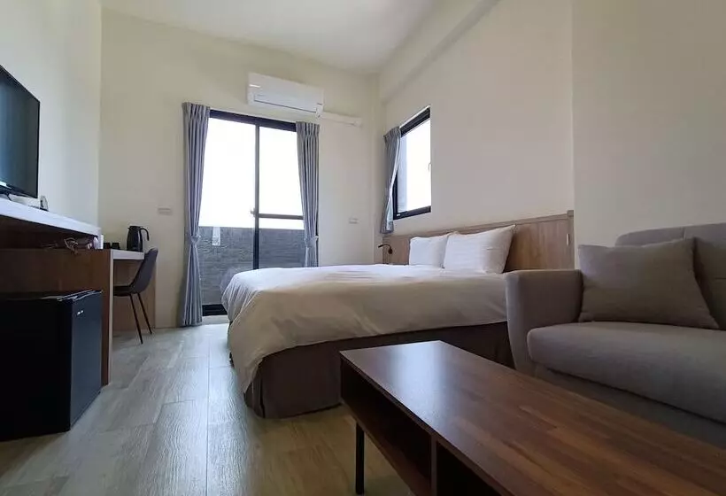 Meet Secret B&b