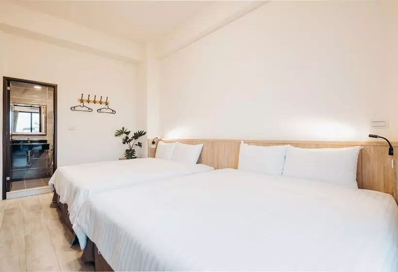 Meet Secret B&b