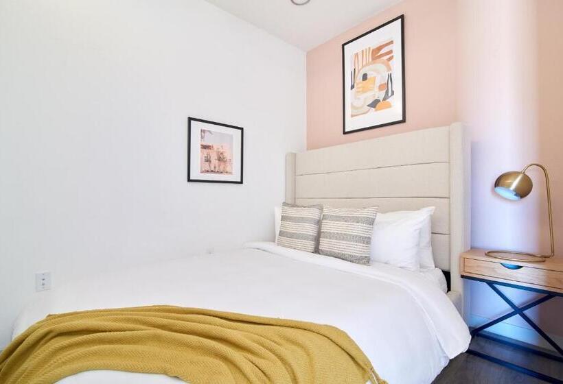 Sonder At Hance Park