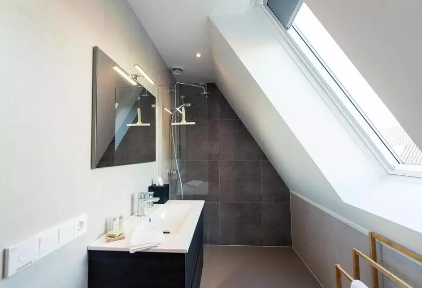 ホテル Breeze Ameland