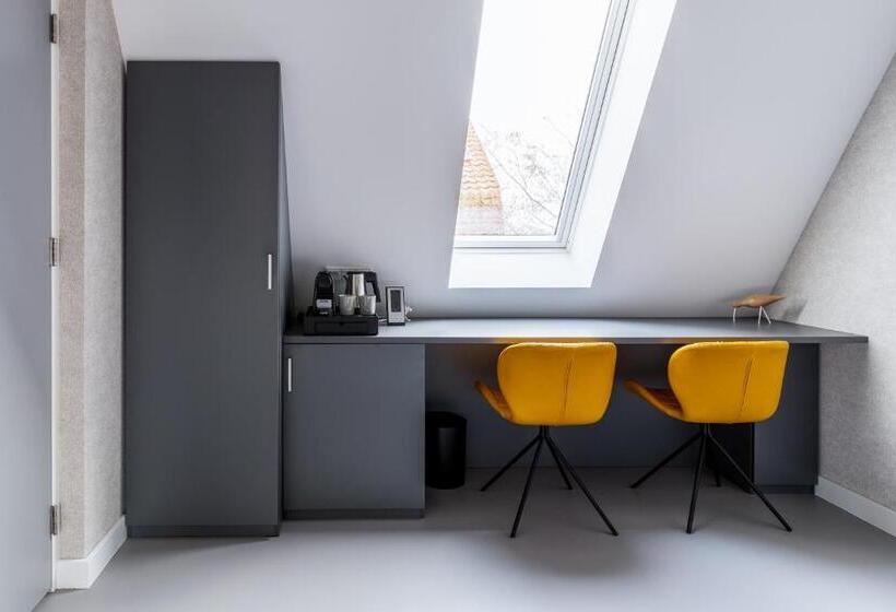 בית מלון כפרי Breeze Ameland