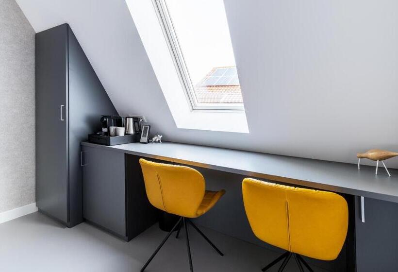 בית מלון כפרי Breeze Ameland