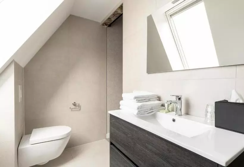 ホテル Breeze Ameland