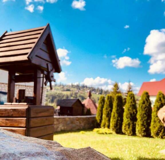 هتل Complex Dvir Kniazhoiy Korony