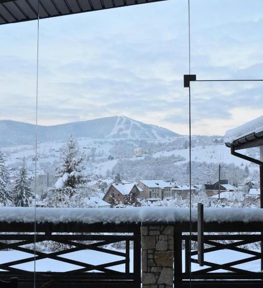 هتل Complex Dvir Kniazhoiy Korony