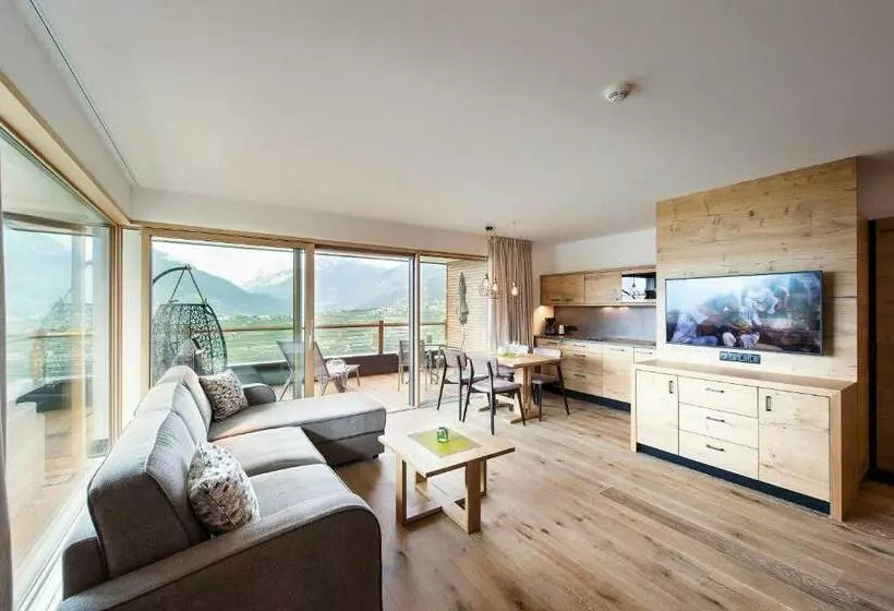 Hotelli Garni Nachtigall