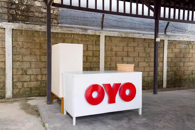 ホテル Oyo 3249 Wijaya Kusuma Residence